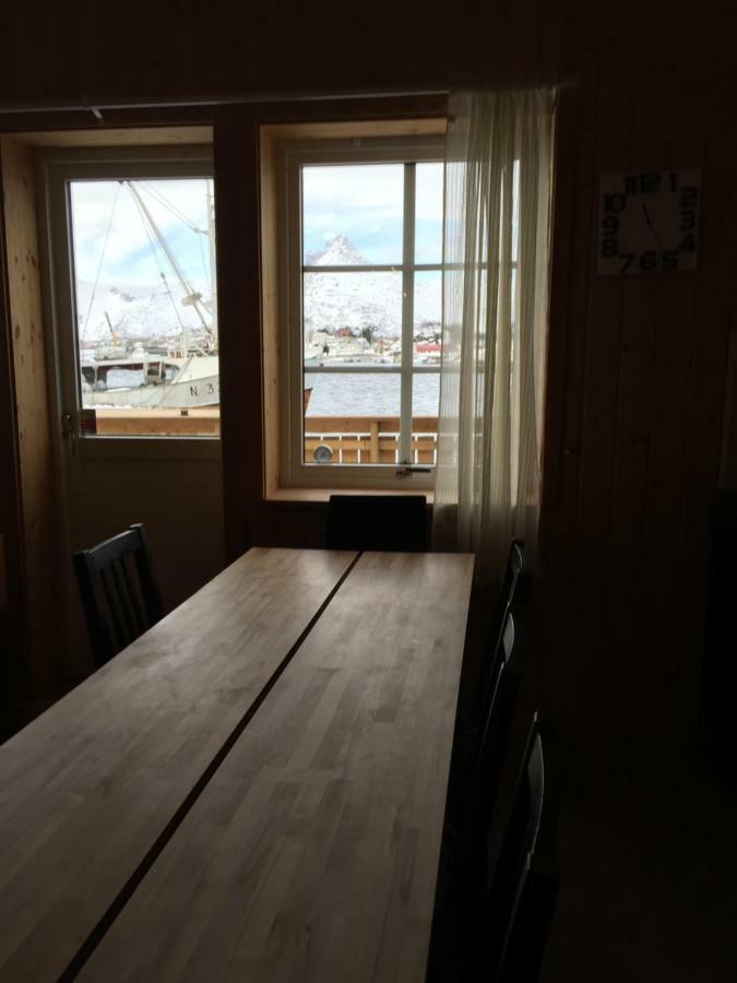 Svolvaergeita * Svolvaer
